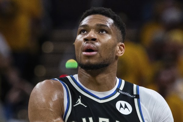 Antetokounmpo Media Day xác nhận rằng cuộc tranh luận đã đánh giá tương lai: Tôi muốn tham gia một đội có thể cạnh tranh cho chức vô địch