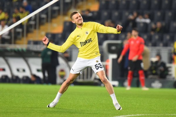 Phóng viên DeSky: Nhiều đội Bu