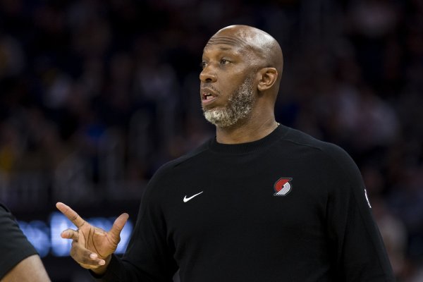 Shams: Rozier và Billups sẽ đấ