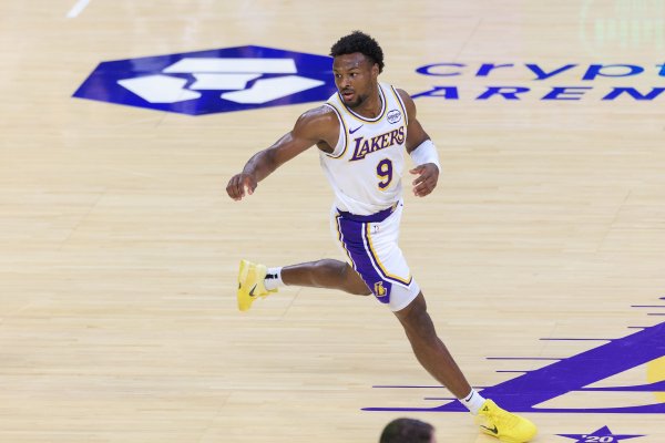 Ghi chú của đội: Lakers triệu 